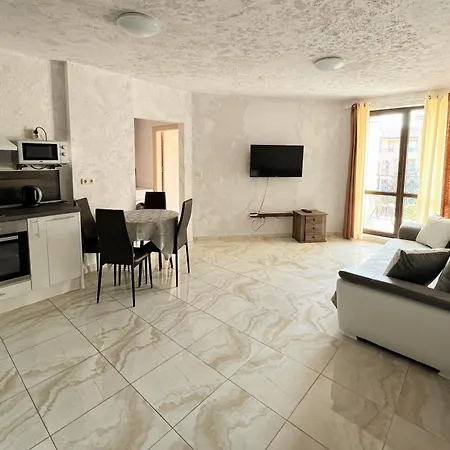 Elegant Artur Apartment